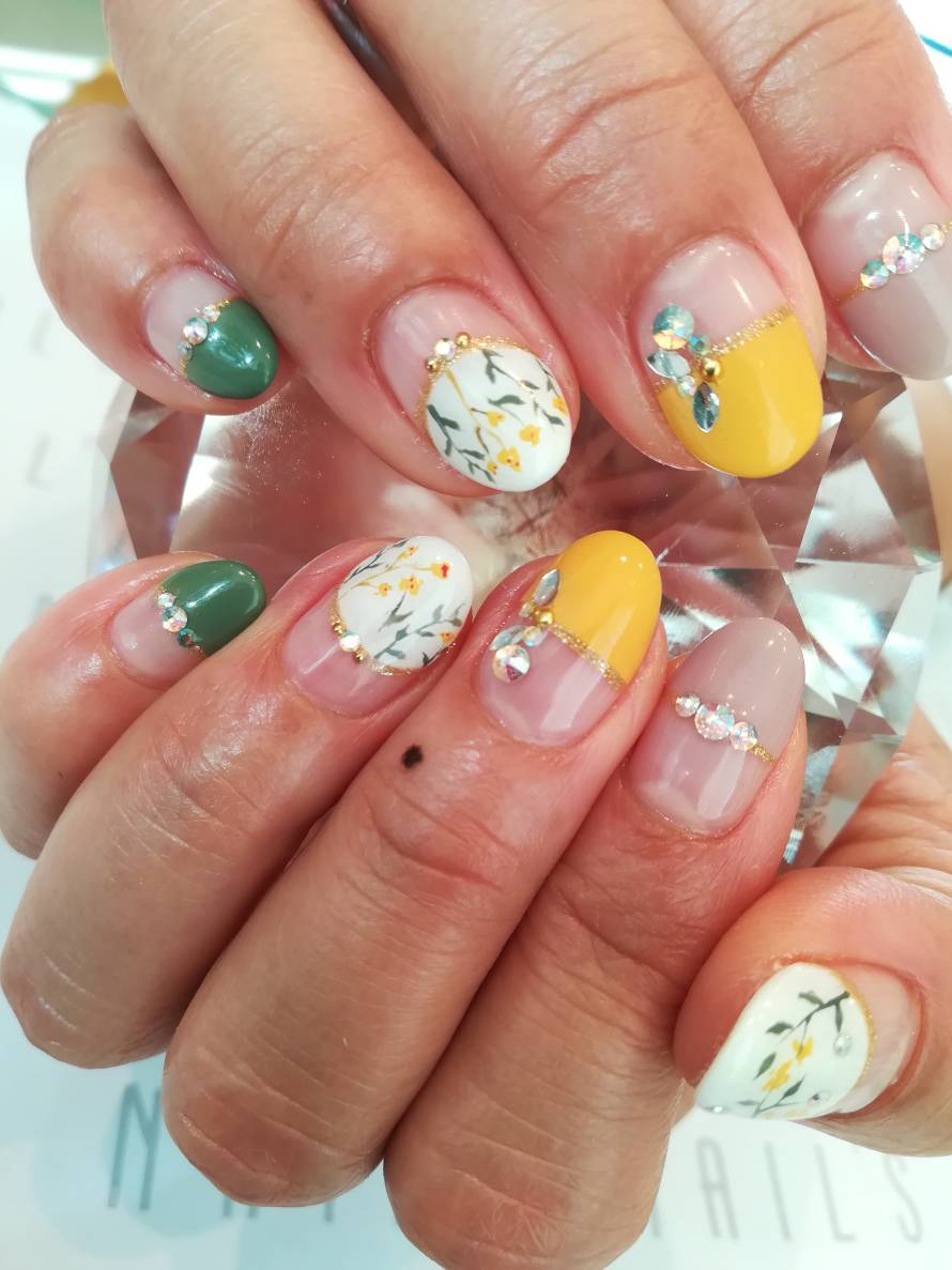 札幌美容室グラン Grand Topics Nail Gallery